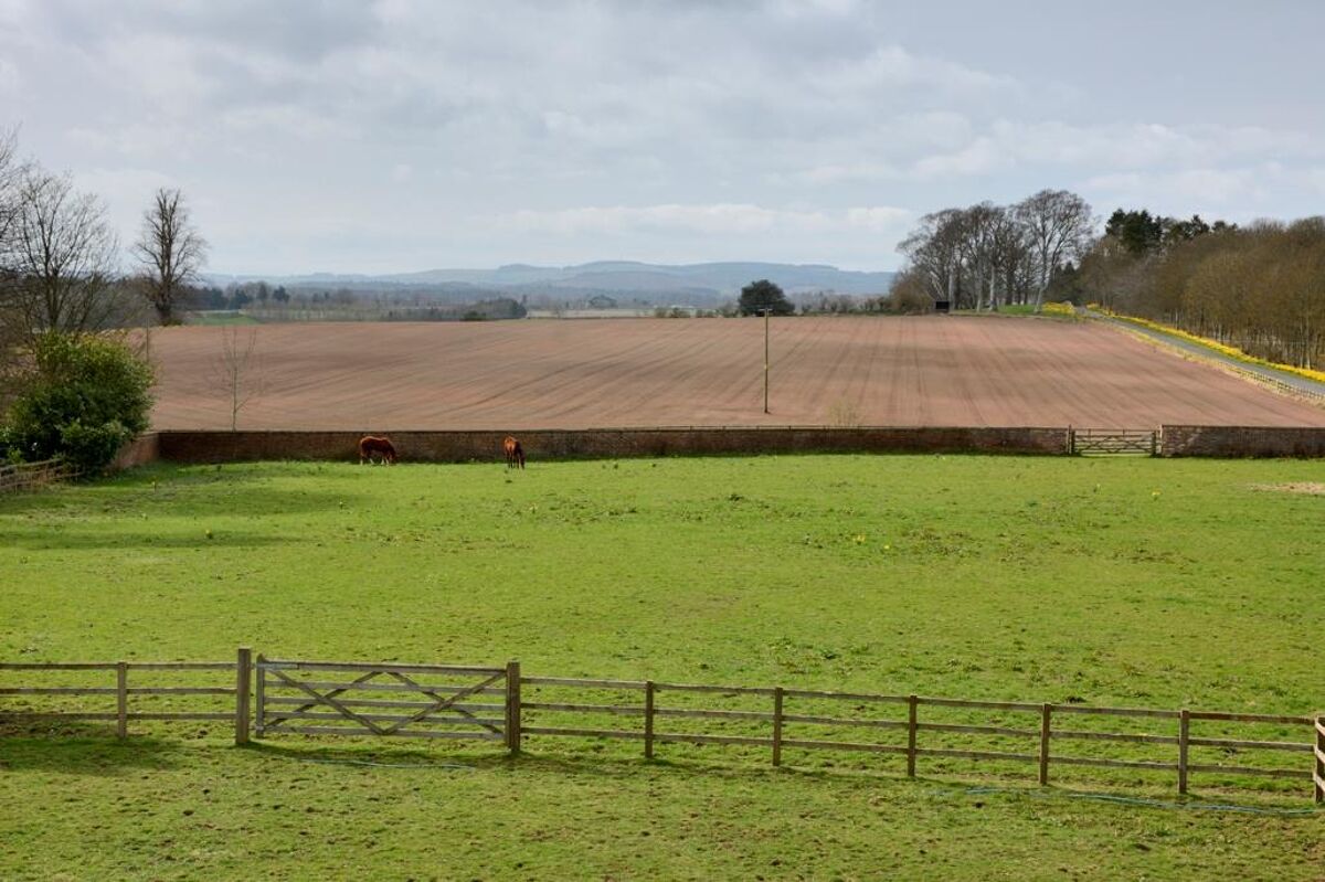 house for sale in Chirnside, Berwickshire, TD11 EDN012143333 Knight