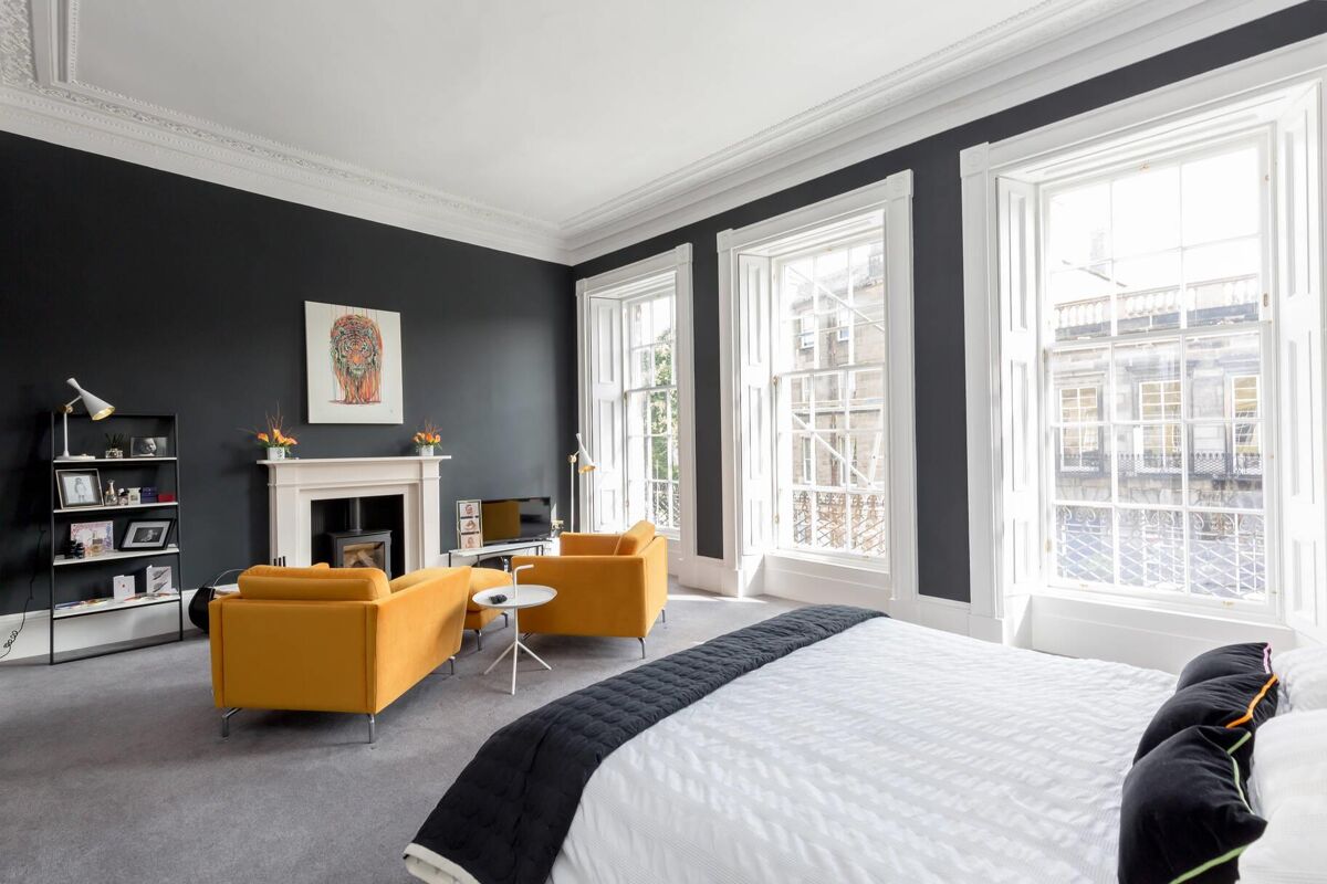 house for sale in Danube Street, Stockbridge, EH4 EDN012146244