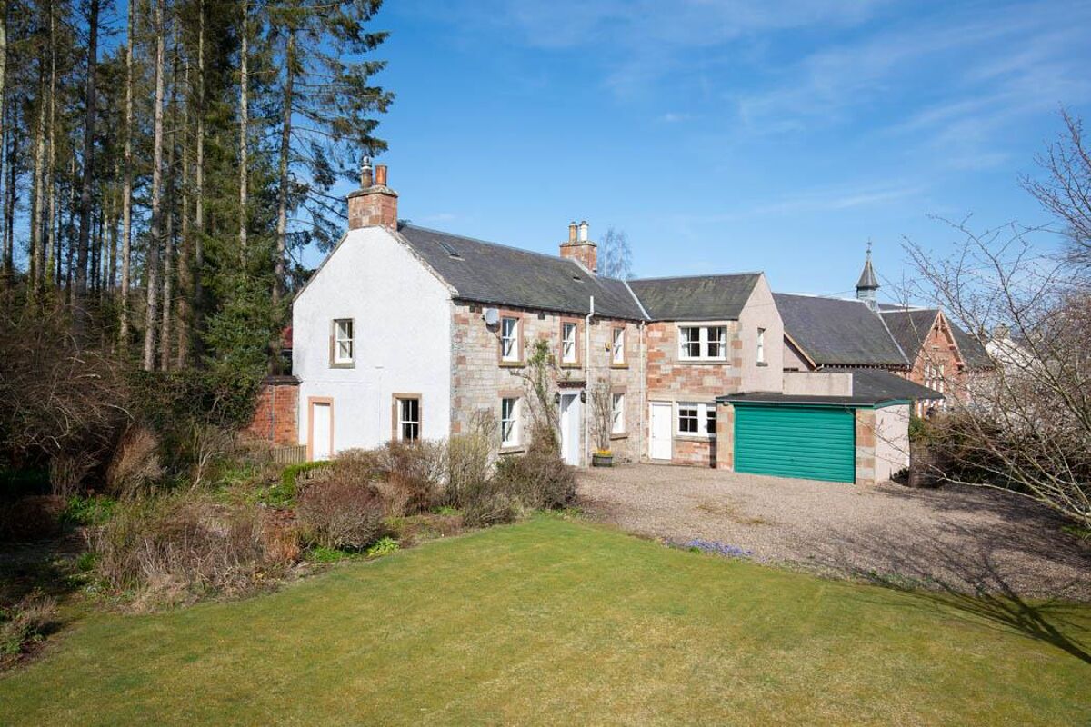 house for sale in Ancrum, Jedburgh, Scottish Borders, TD8