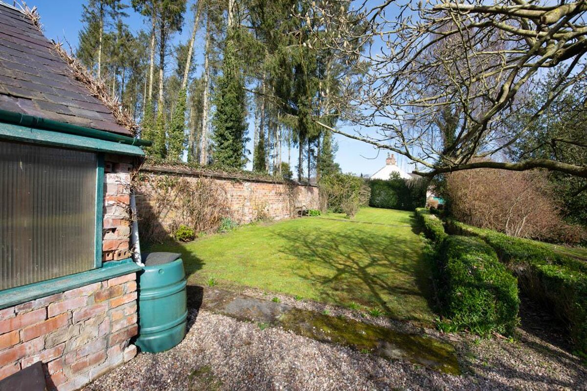 house for sale in Ancrum, Jedburgh, Scottish Borders, TD8