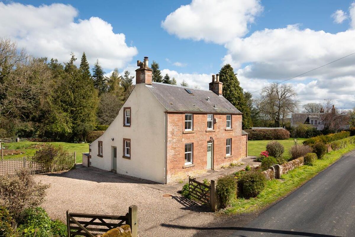 house for sale in Ancrum, Jedburgh, Roxburghshire, TD8 EDN012158428