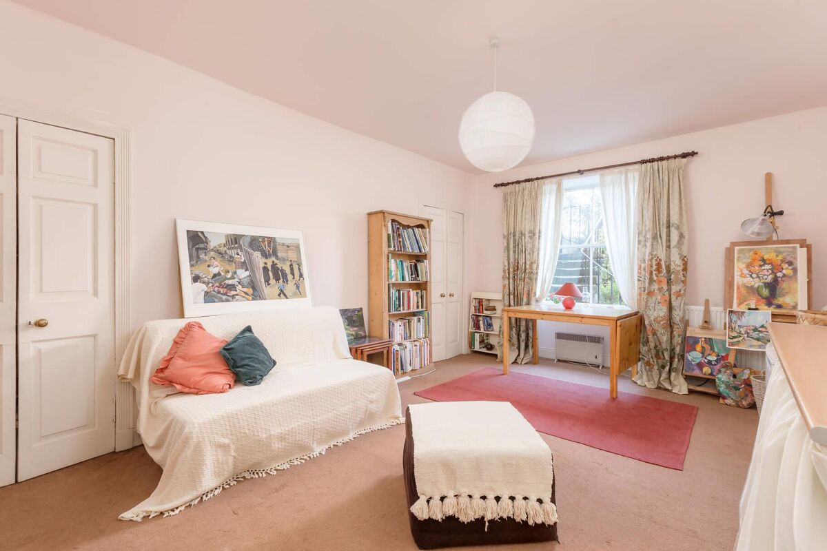 flat for sale in Lynedoch Place, Edinburgh, EH3 EDN012162243 Knight