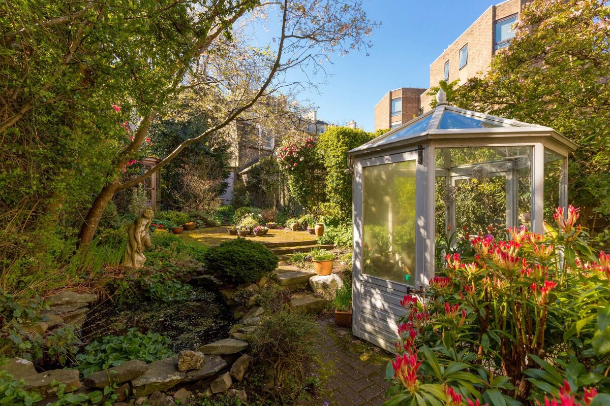 flat for sale in Lynedoch Place, Edinburgh, EH3 EDN012162243 Knight