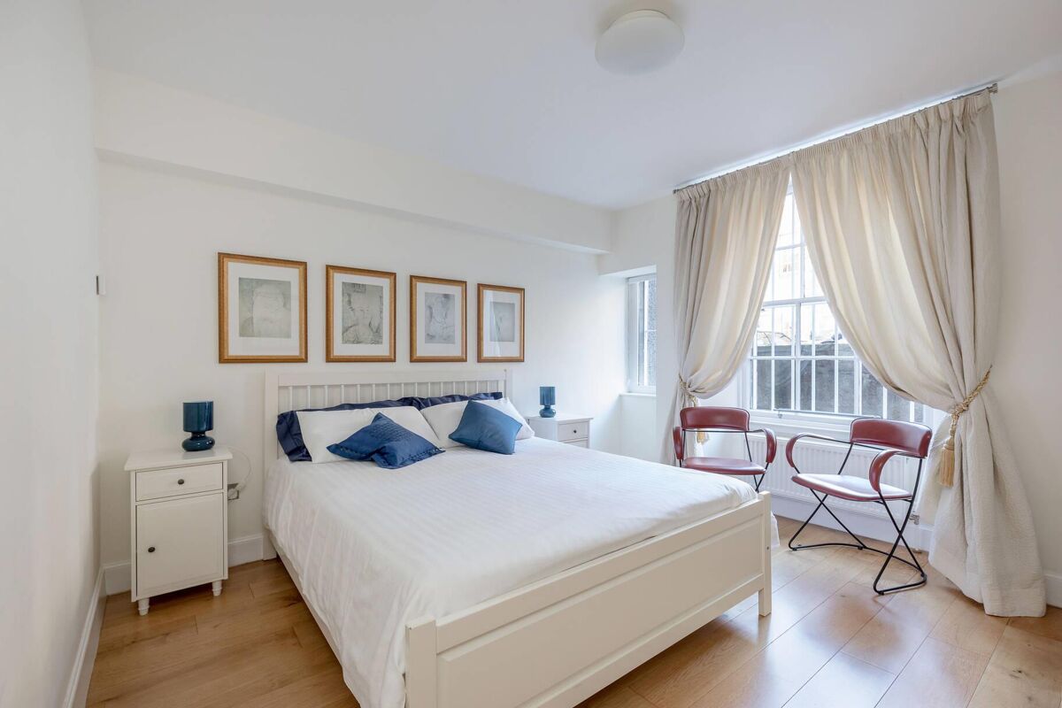 house for sale in Alva Street, Edinburgh, EH2 EDN012167832 Knight Frank