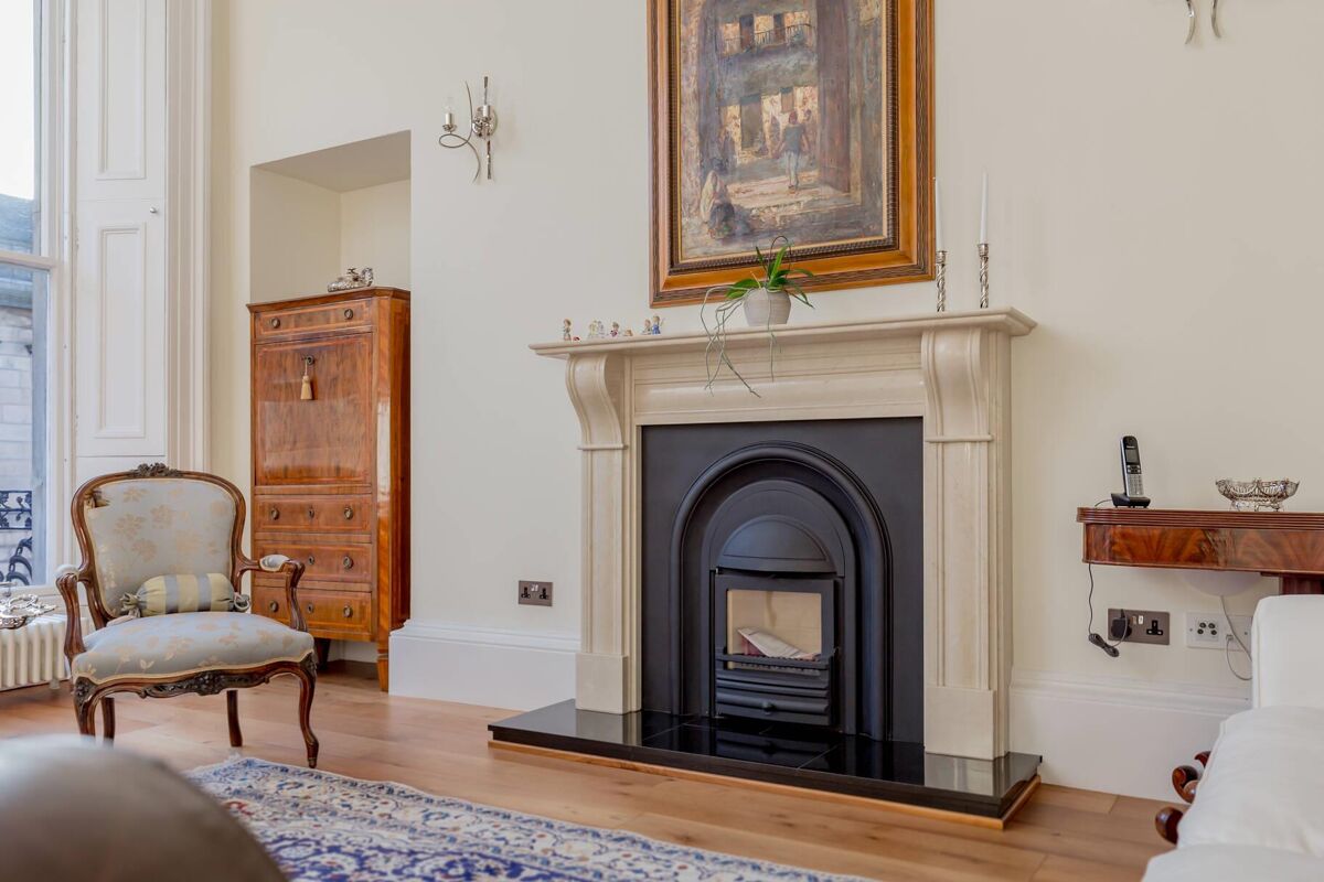 house for sale in Alva Street, Edinburgh, EH2 EDN012167832 Knight Frank