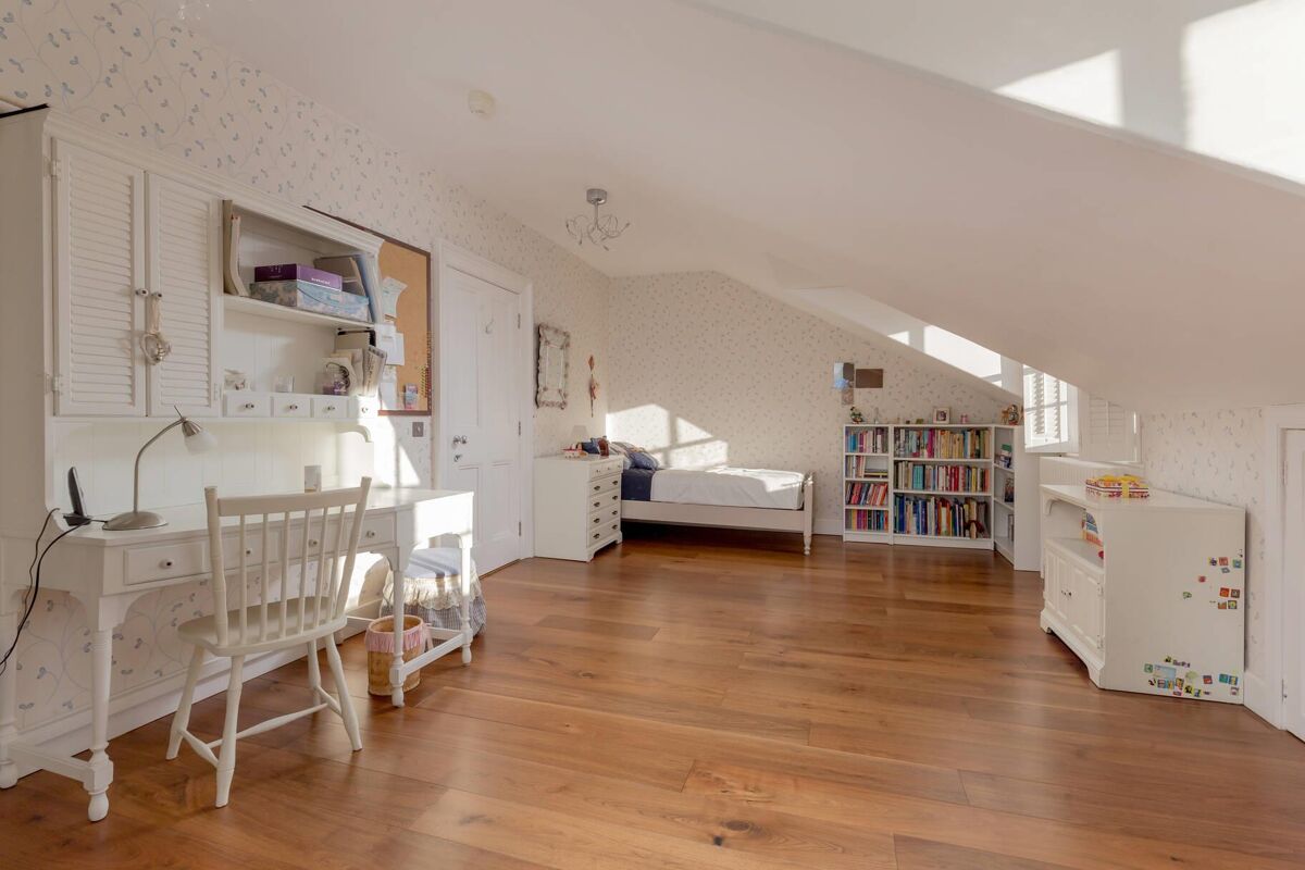 house for sale in Alva Street, Edinburgh, EH2 EDN012167832 Knight Frank