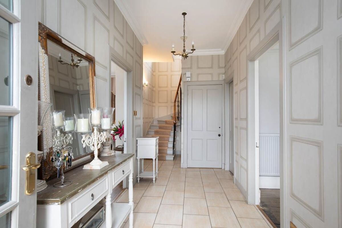 house for sale in Huntly Avenue, Melrose, Scottish Borders, TD6