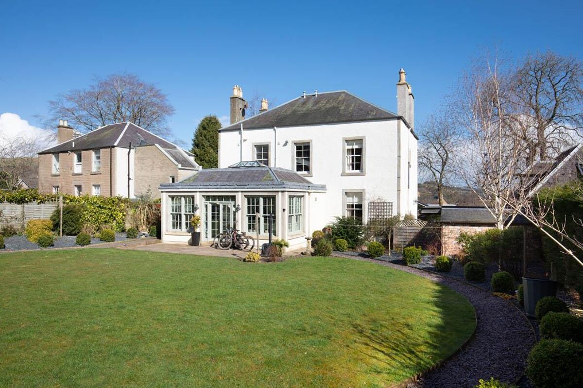 house for sale in Huntly Avenue, Melrose, Scottish Borders, TD6