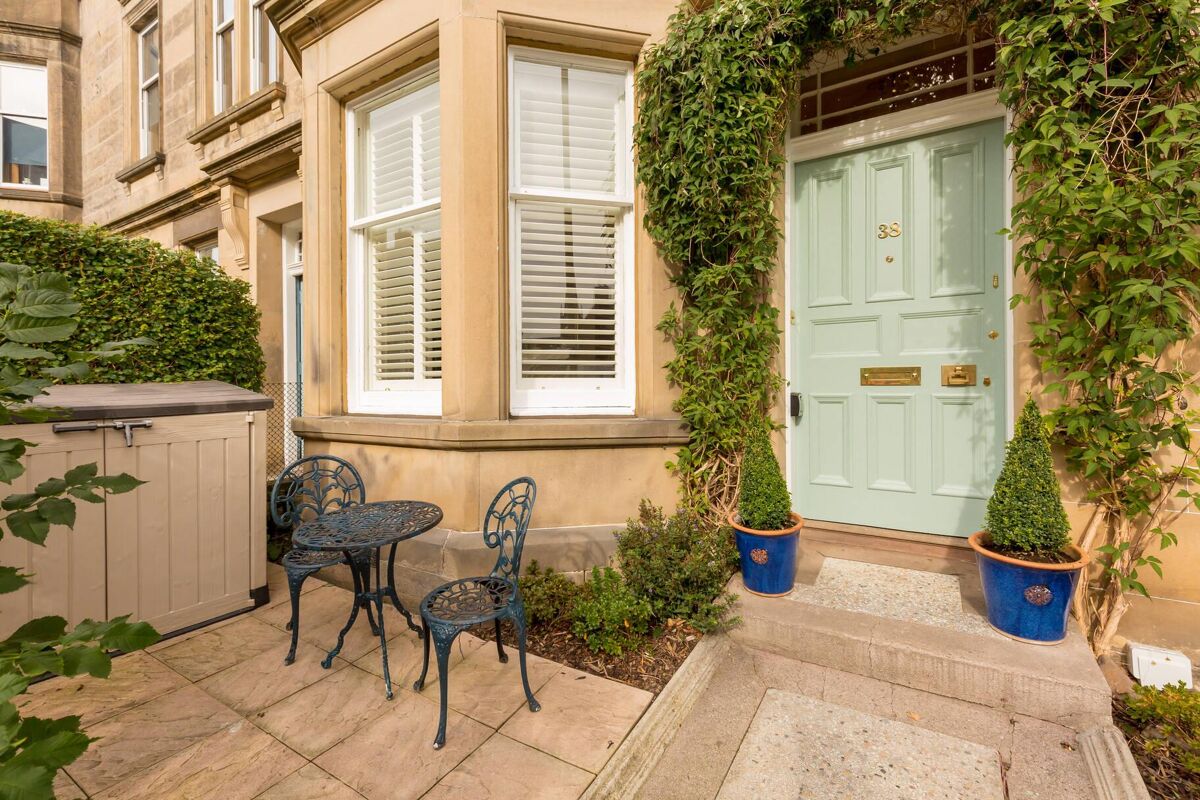 flat for sale in Strathearn Road, Edinburgh, EH9 EDN012171270
