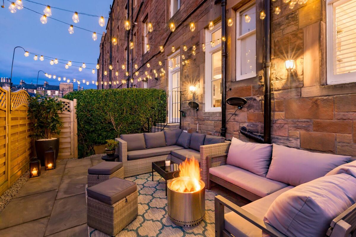 flat for sale in Strathearn Road, Edinburgh, EH9 EDN012171270