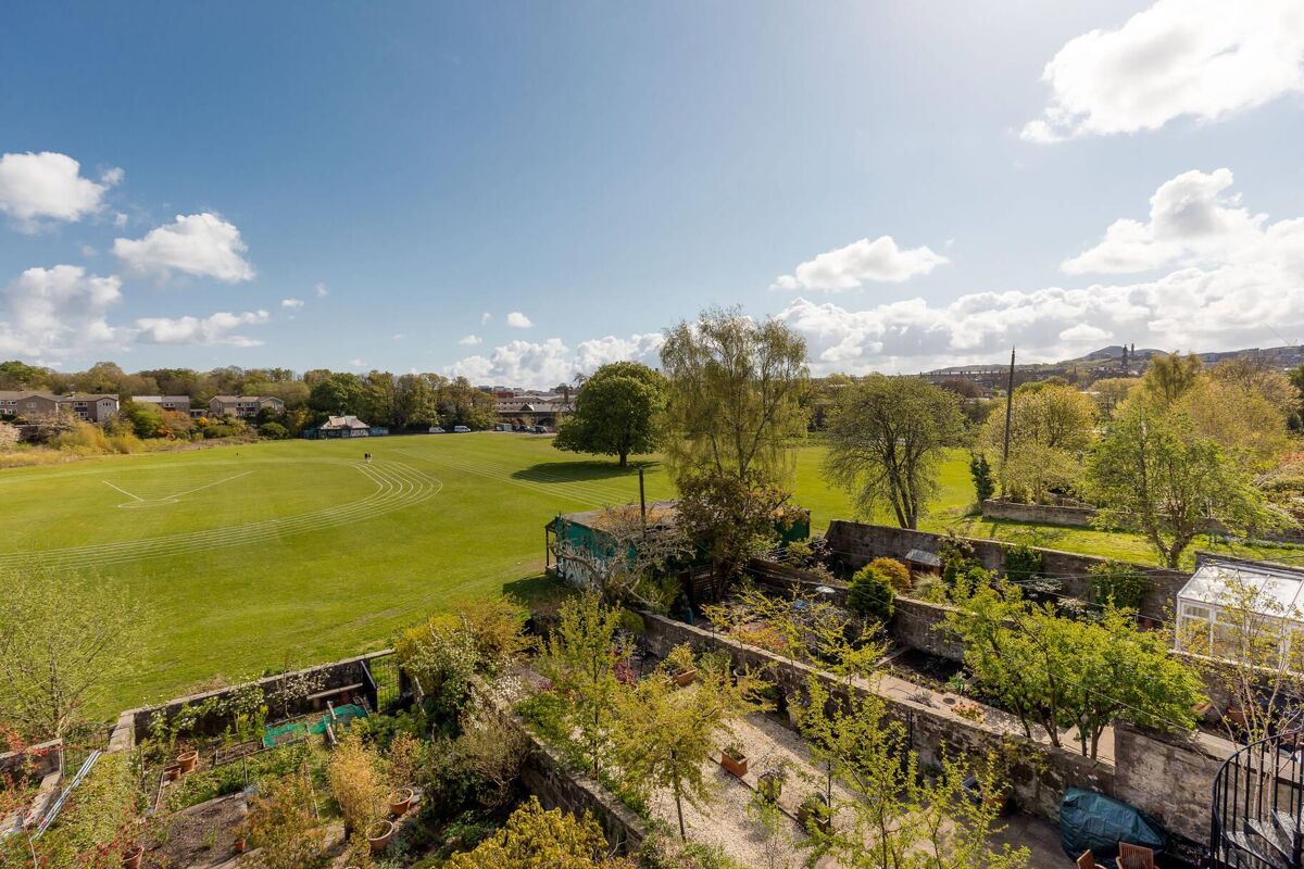 house for sale in Howard Place, Inverleith, Edinburgh, EH3