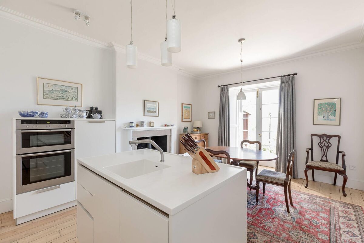 house for sale in Howard Place, Inverleith, Edinburgh, EH3