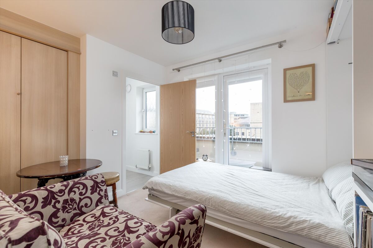 house for sale in Devon Place, Edinburgh, EH12 EDN012181689 Knight