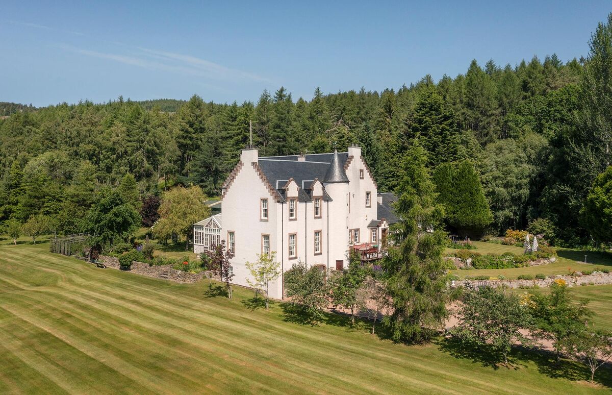 house for sale in Woodhouselee, Bruar, Perthshire, PH18 EDN012182078