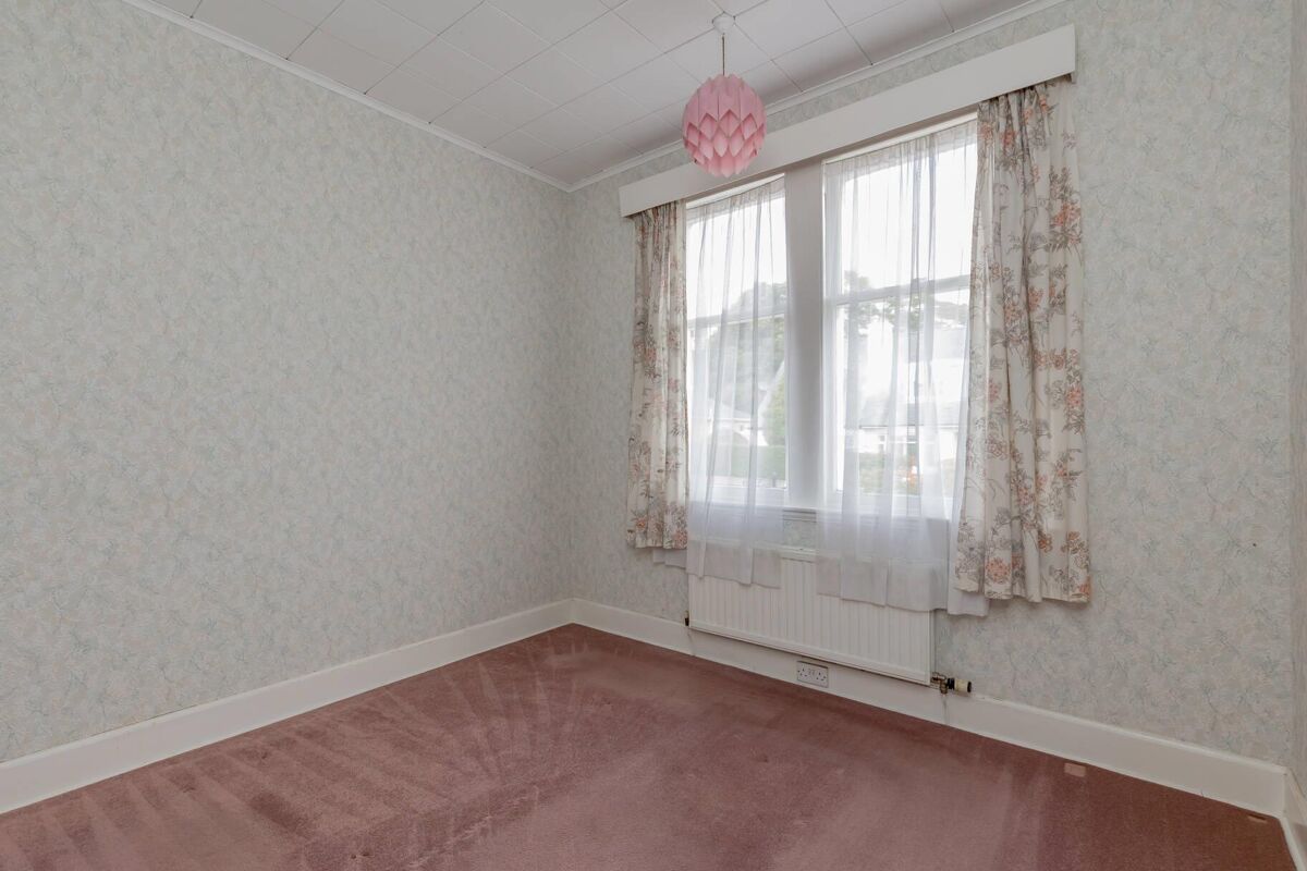 house for sale in Craigleith Hill Avenue, Edinburgh, EH4 EDN012189831