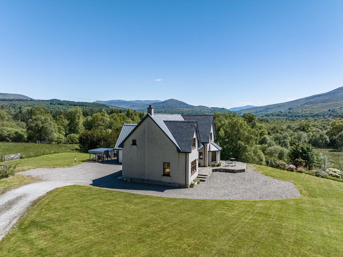 house for sale in Spean Bridge, Highland, PH34 EDN012201805 Knight