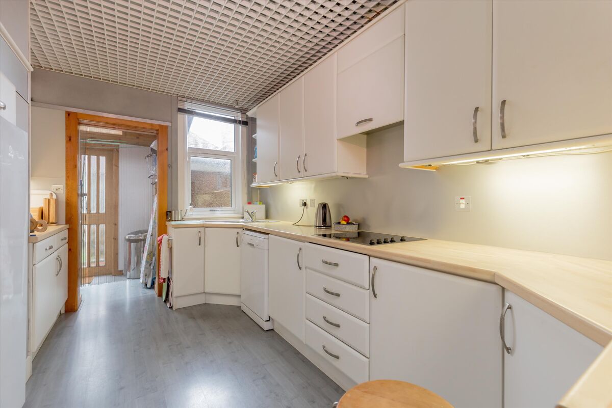 house for sale in Craigleith View, Edinburgh, EH4 EDN012202373