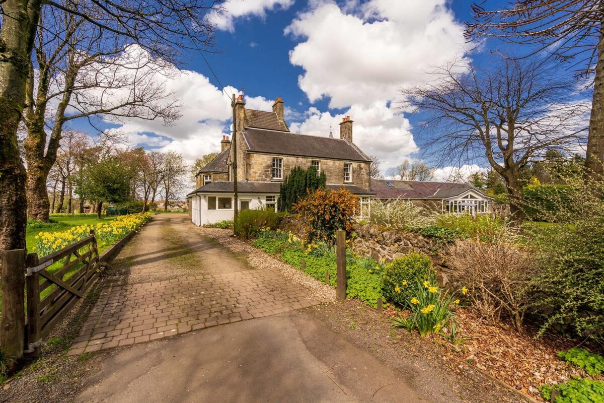 house for sale in West Calder, West Lothian, EH55 EDN012203727