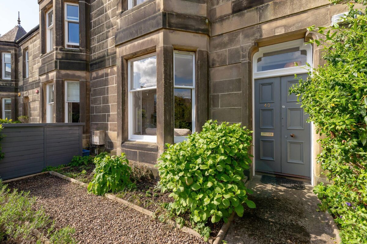 house for sale in Summerside Place, Edinburgh, EH6 EDN012207637