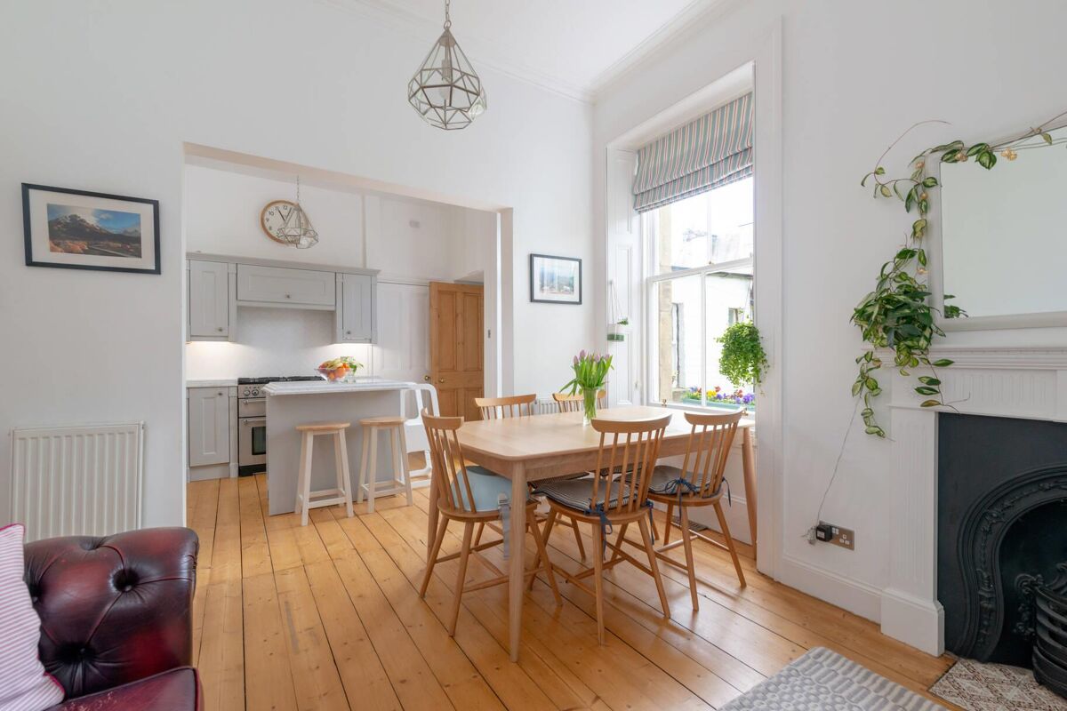 house for sale in Summerside Place, Edinburgh, EH6 EDN012207637