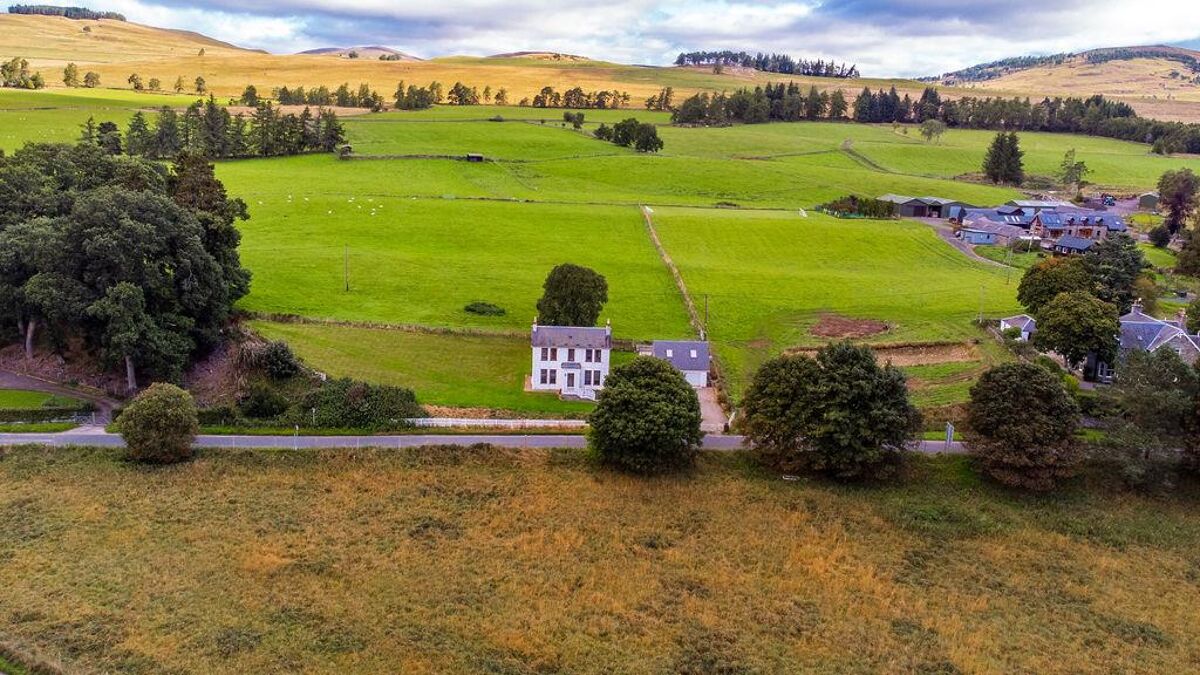 house for sale in Kirkmichael, Blairgowrie, PH10 EDN012213411