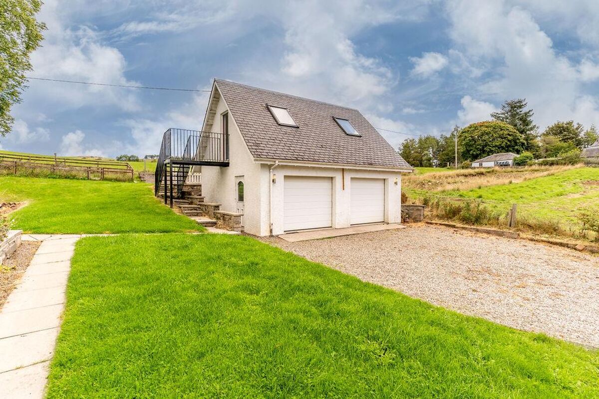 house for sale in Kirkmichael, Blairgowrie, PH10 EDN012213411