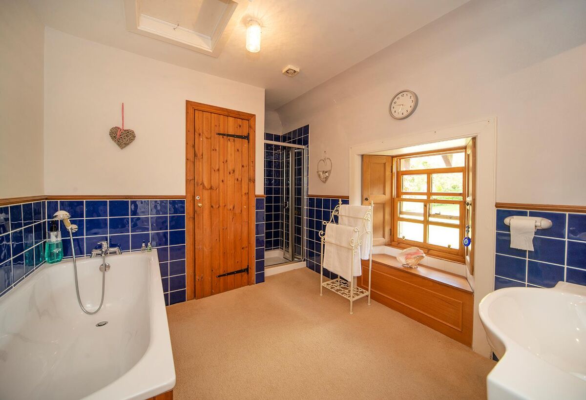 house for sale in Selkirk, Scottish Borders, TD7 EDN012215784