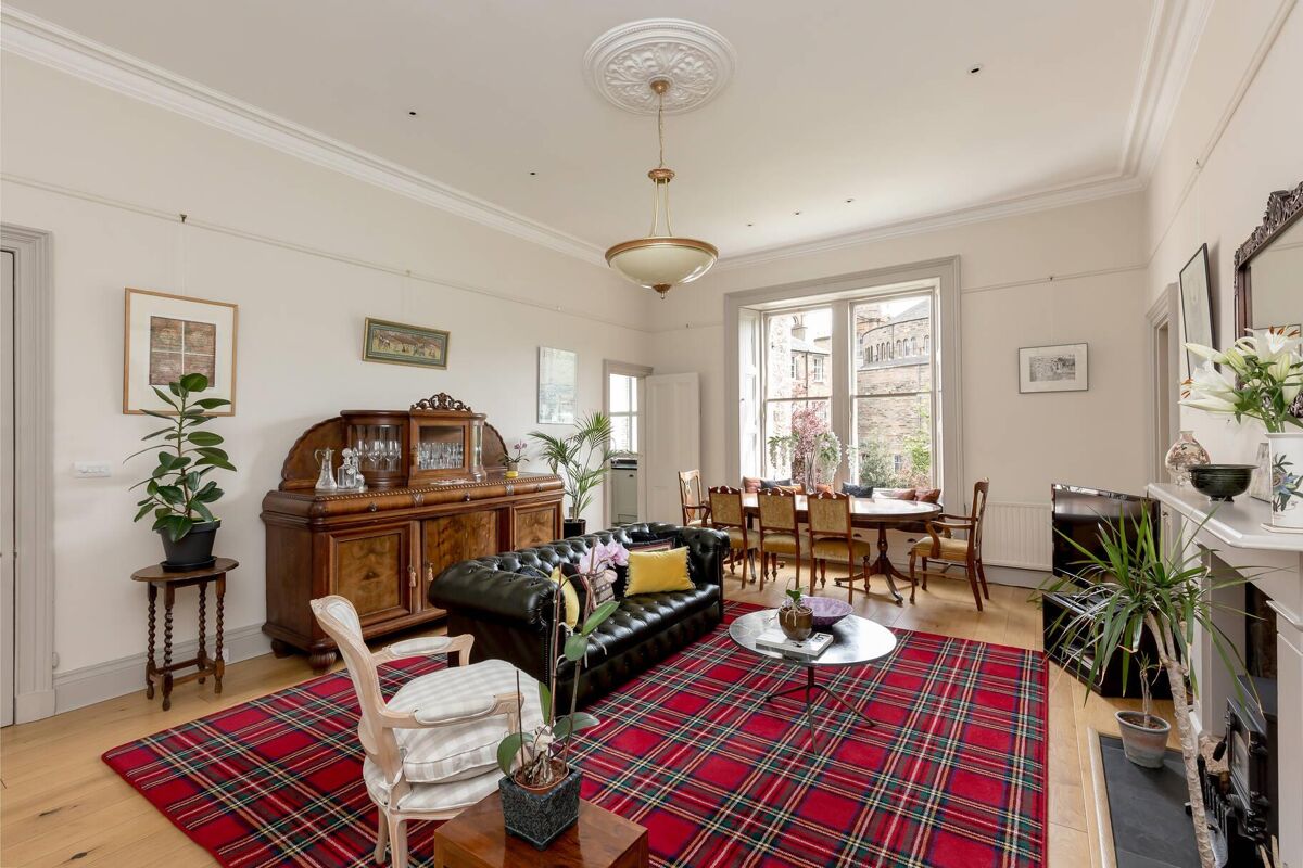 flat for sale in Lansdowne Crescent, Edinburgh, EH12 EDN012216466