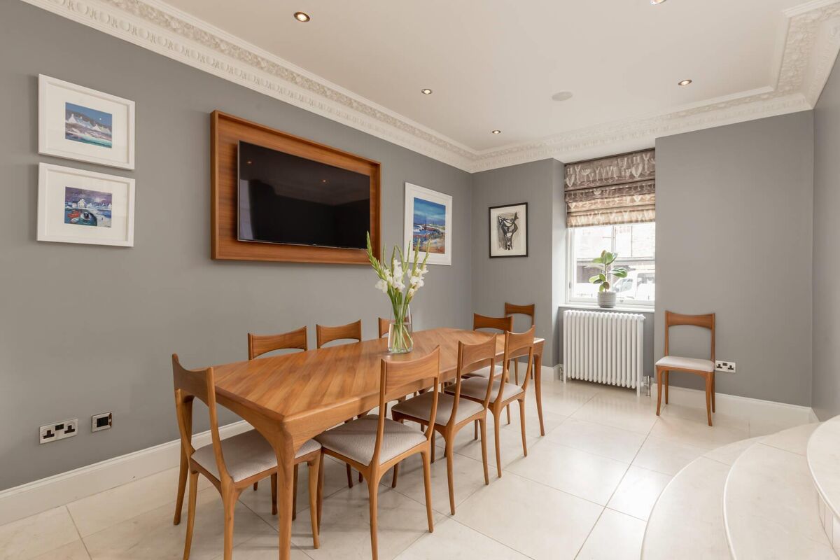 house for sale in Drumsheugh Gardens, Edinburgh, EH3 EDN012219831