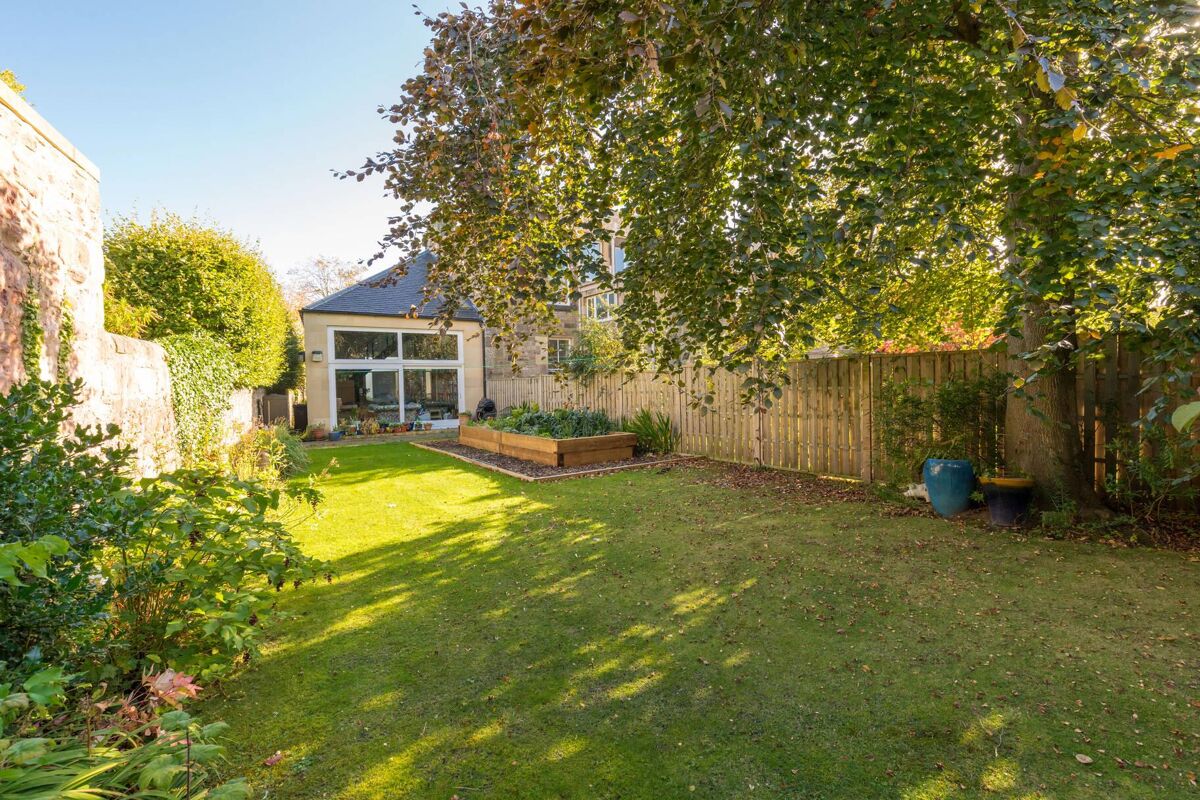 flat for sale in Lauder Road, Edinburgh, EH9 EDN012222988 Knight Frank