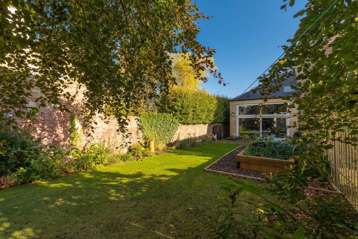 flat for sale in Lauder Road, Edinburgh, EH9 EDN012222988 Knight Frank