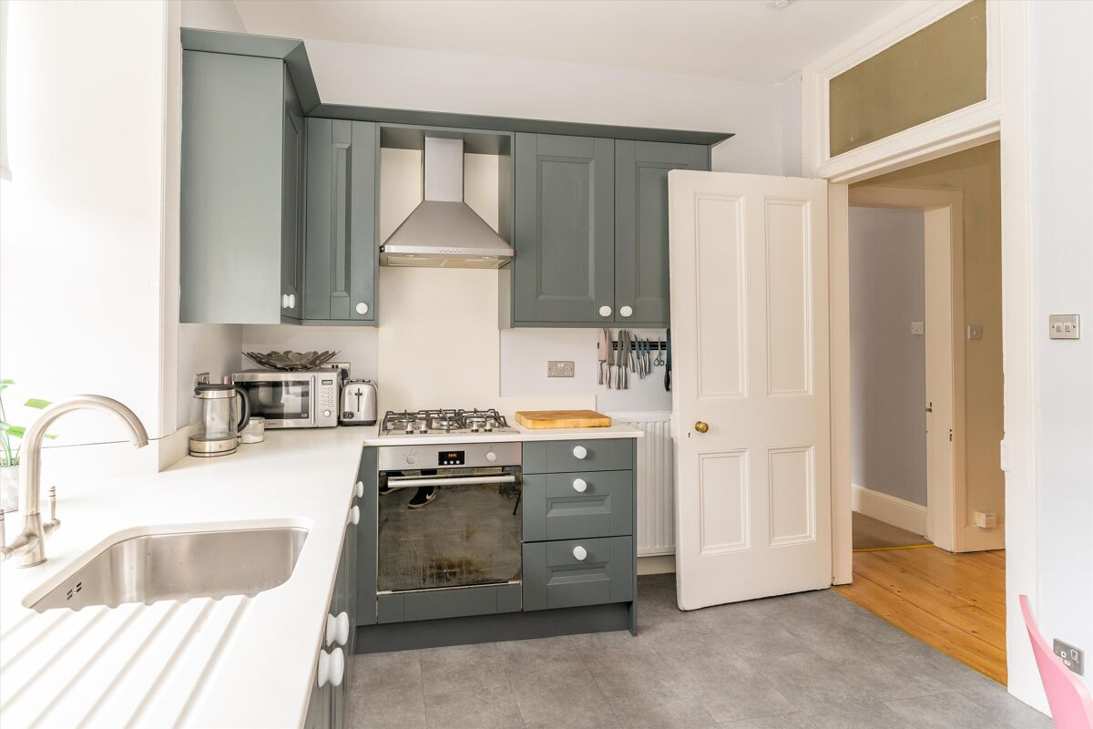 flat for sale in Barony Street, Edinburgh, EH3 EDN012224987 Knight