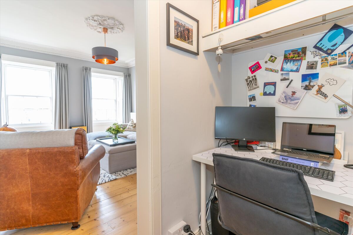 flat for sale in Barony Street, Edinburgh, EH3 EDN012224987 Knight