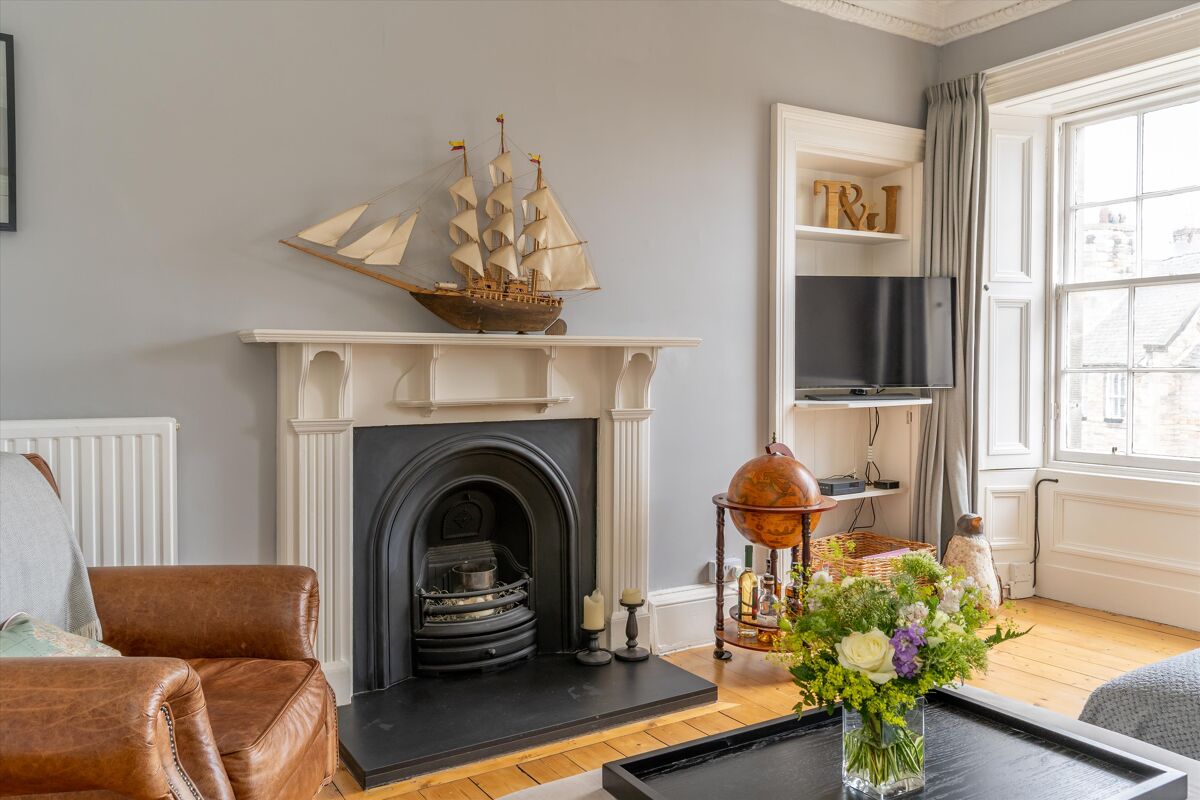 flat for sale in Barony Street, Edinburgh, EH3 EDN012224987 Knight