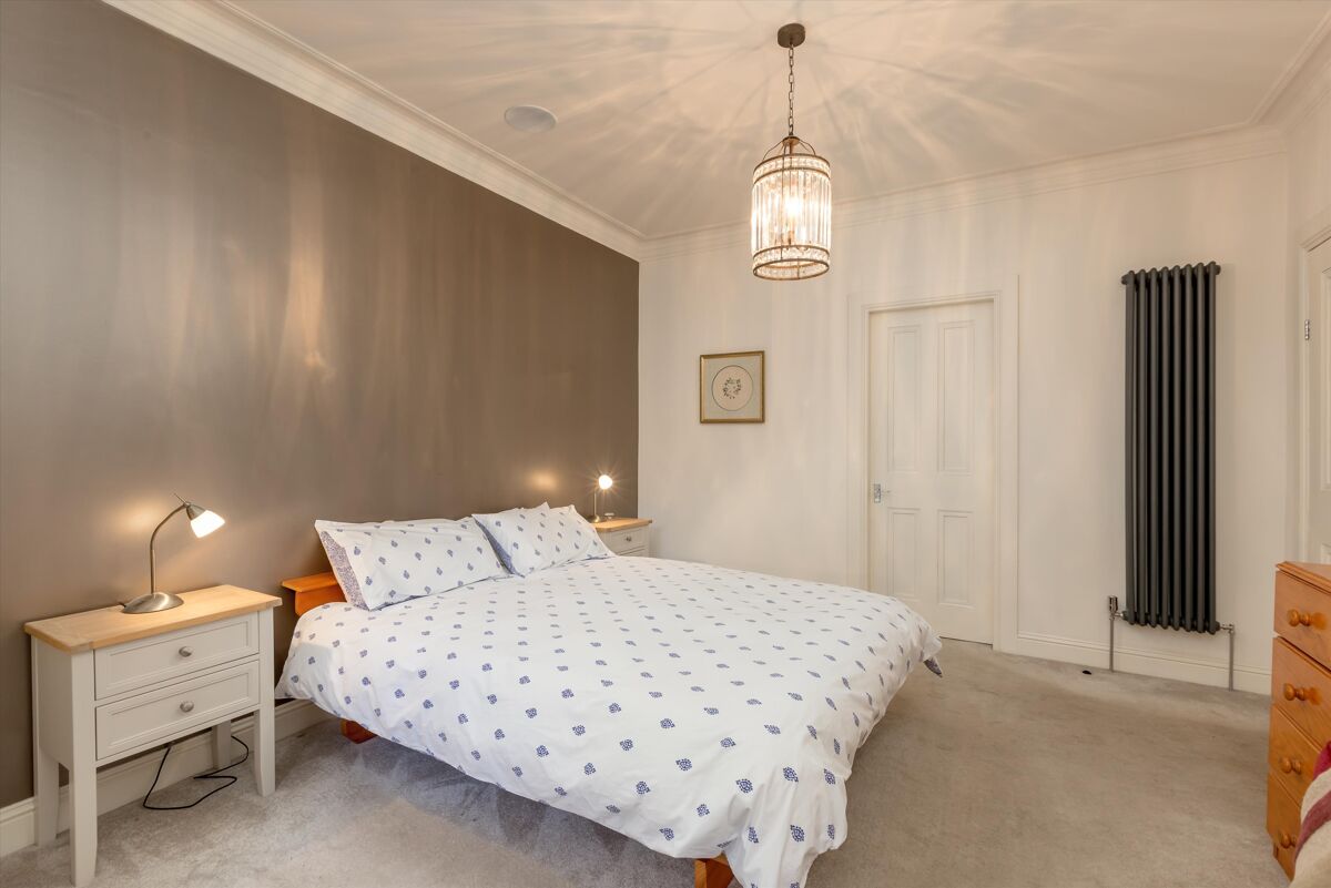 flat for sale in Coates Gardens, Edinburgh, EH12 EDN012226425