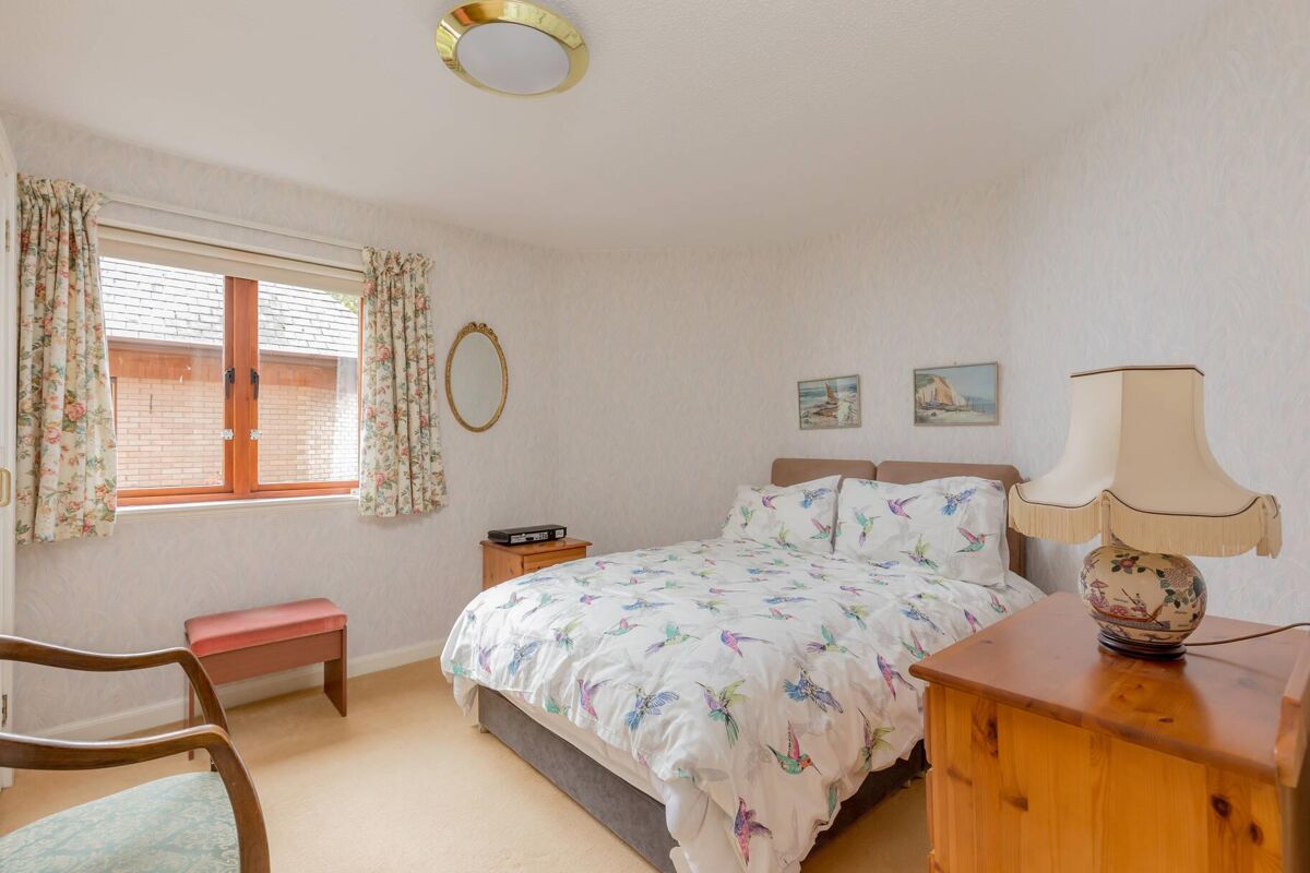 flat for sale in Wester Coates Gardens, Edinburgh, EH12 EDN012227967