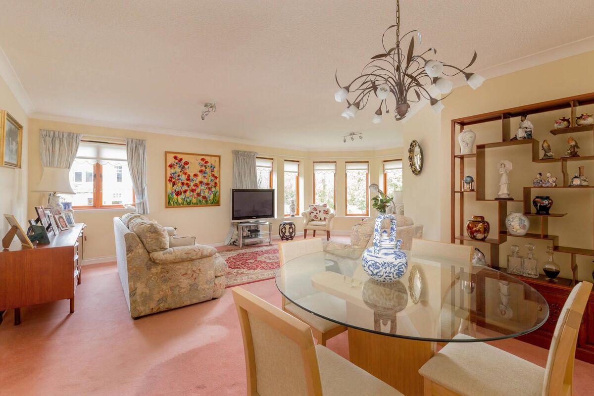 flat for sale in Wester Coates Gardens, Edinburgh, EH12 EDN012227967