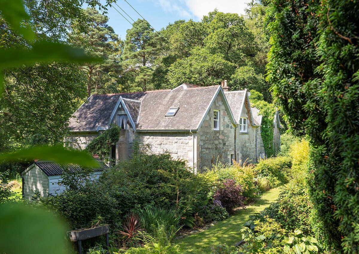flat-for-sale-in-achnacloich-oban-argyll-and-bute-pa37