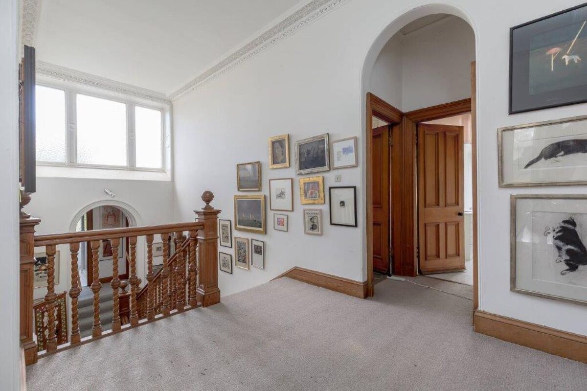 house for sale in Fountainhall Road, Edinburgh, EH9 EDN012252621