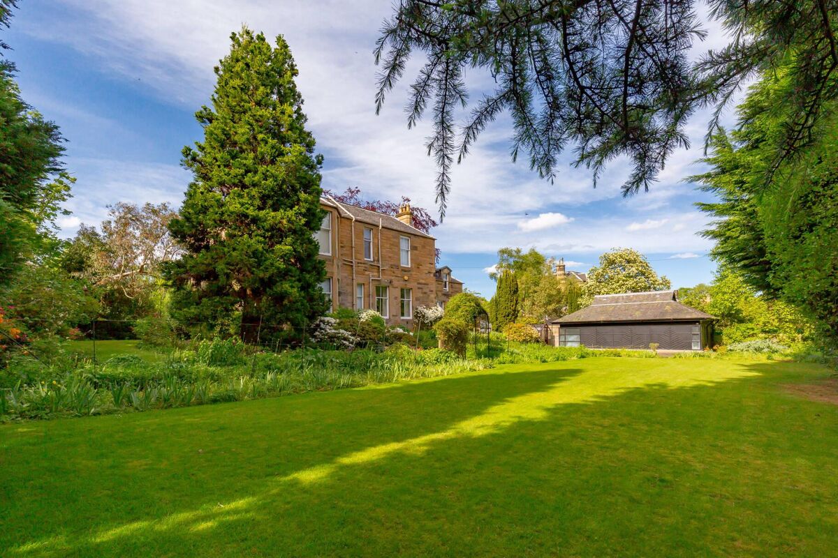 house for sale in Fountainhall Road, Edinburgh, EH9 EDN012252621