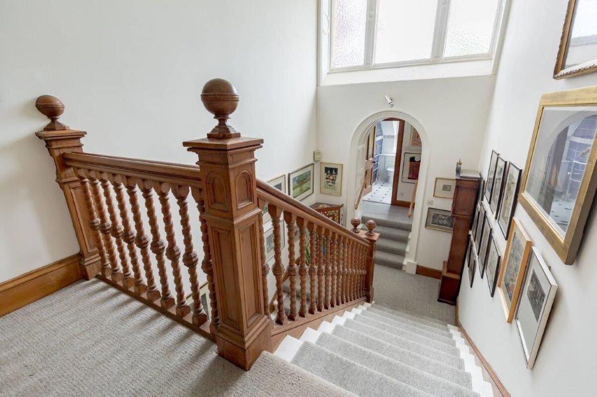 house for sale in Fountainhall Road, Edinburgh, EH9 EDN012252621