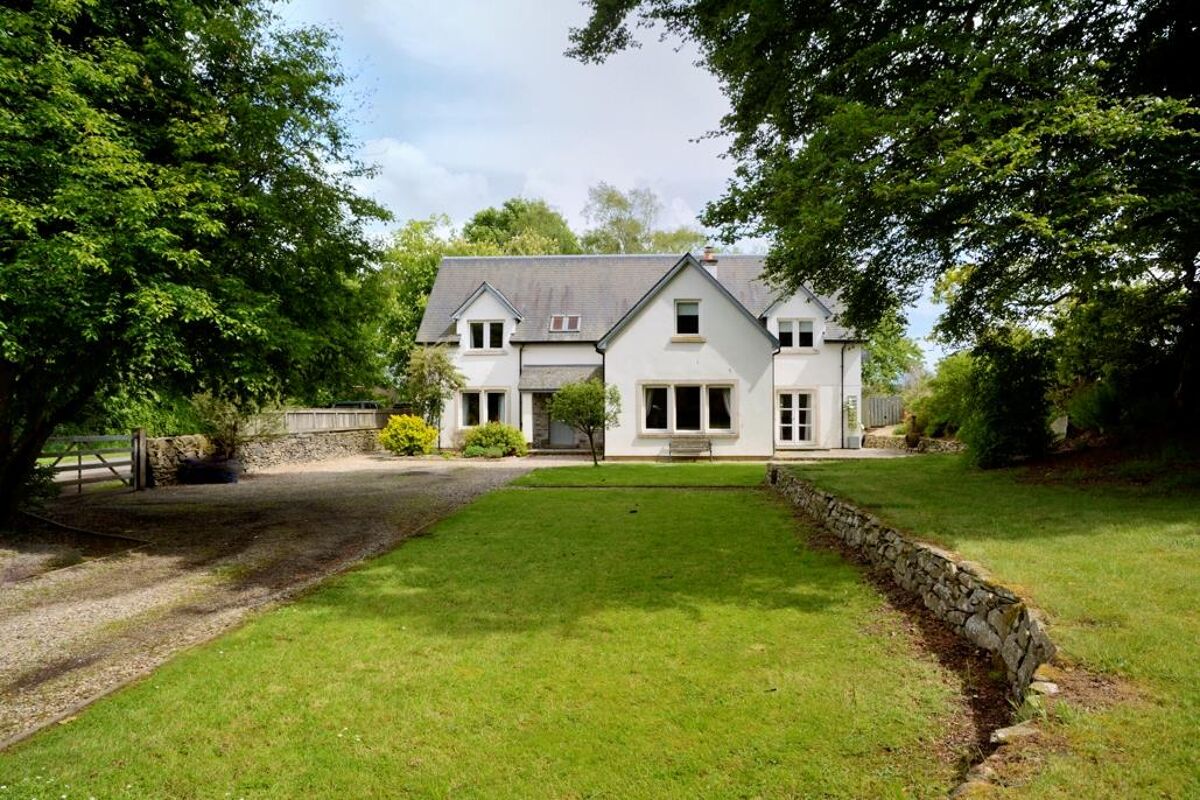 house for sale in Pyatshaw, Lauder, Berwickshire, TD2 EDN012276148