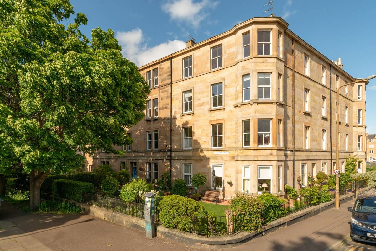 flat for sale in Gladstone Terrace, Edinburgh, EH9 EDN012277503