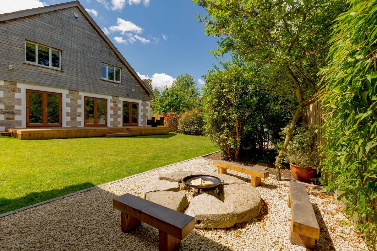 house for sale in Craigleith View, Edinburgh, EH4 EDN012280418