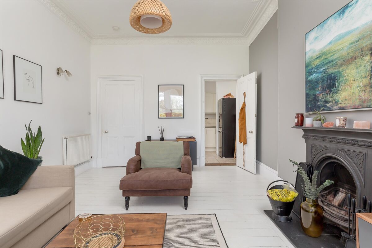 flat for sale in Inverleith Gardens, Edinburgh, EH3 EDN012286611 Knight Frank