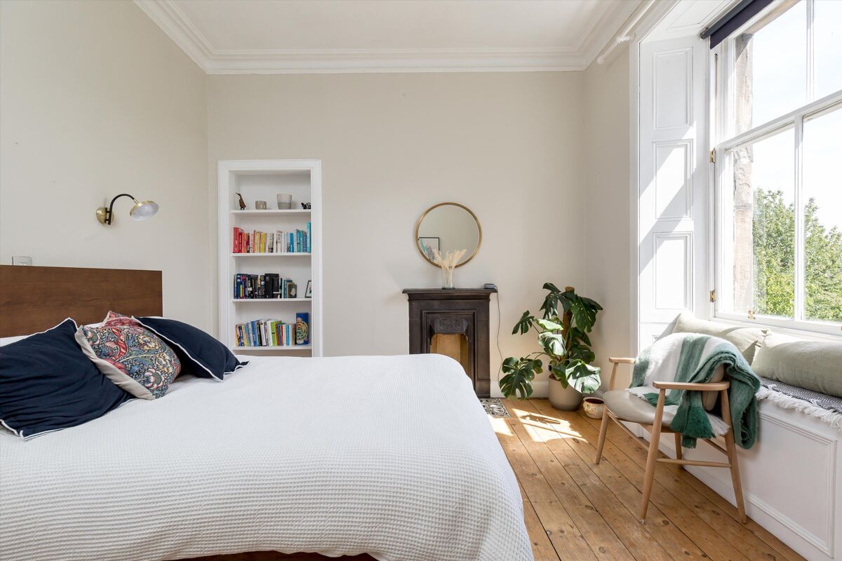 flat for sale in Inverleith Gardens, Edinburgh, EH3 EDN012286611