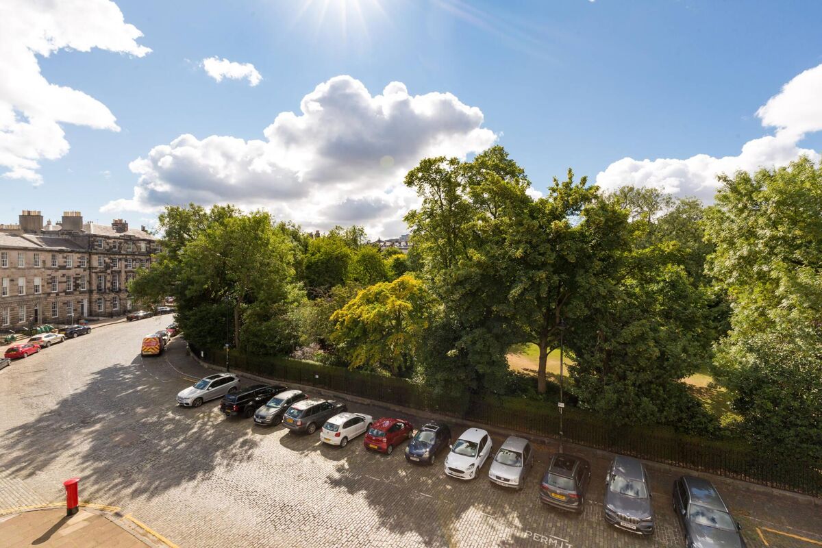 flat for sale in Drummond Place, Edinburgh, EH3 EDN012287414 Knight