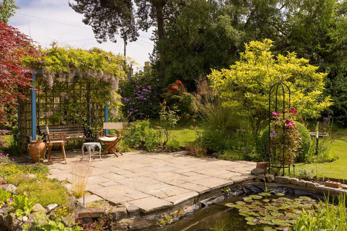 house for sale in Cumlodden Avenue, Edinburgh, EH12 EDN012311391