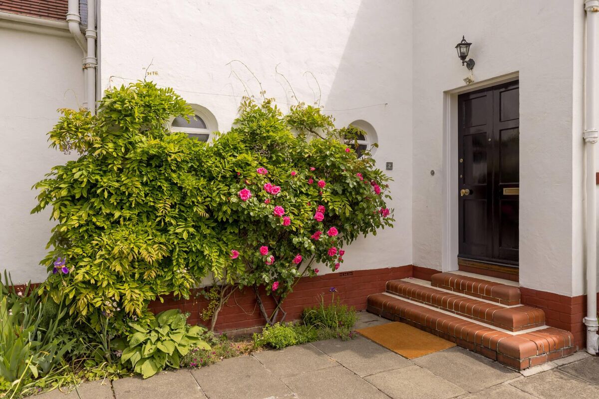 house for sale in Cumlodden Avenue, Edinburgh, EH12 EDN012311391