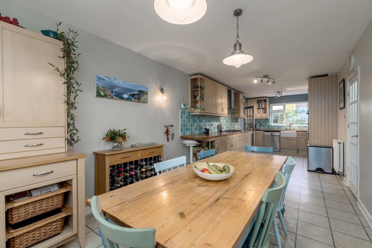 house for sale in Essex Road, Edinburgh, EH4 EDN012319982 Knight Frank